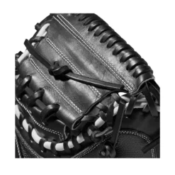 2022 Wilson A2000 M1DSS 33.5" Catcher's Mitt: WTA20RB22M1DSS - Premium Baseball Glove for Catchers -Fielding Gloves Sales WBW100401 4 A2000 M1D C 335 Black White Red.png.cq5dam.web .1200.1200
